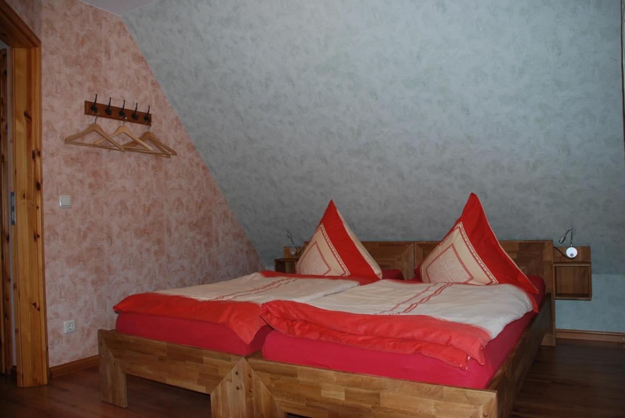 Fh Am Osterbrunnen Hotel Hinterhermsdorf Ngoại thất bức ảnh