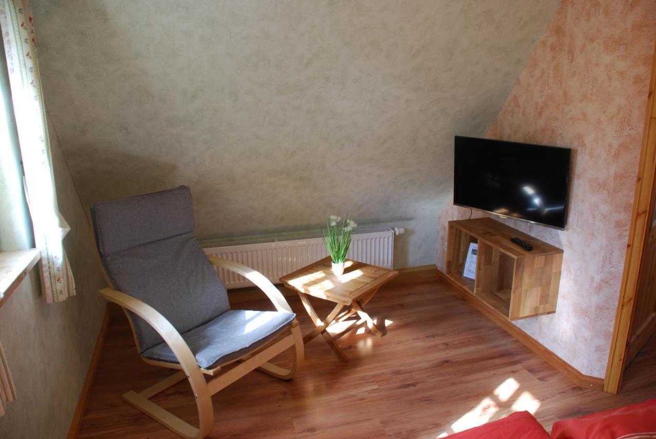 Fh Am Osterbrunnen Hotel Hinterhermsdorf Ngoại thất bức ảnh